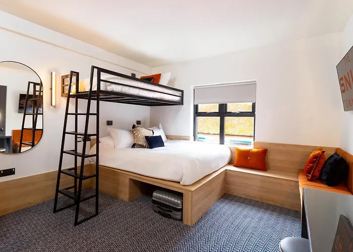 Hotel The Snug Townhouse