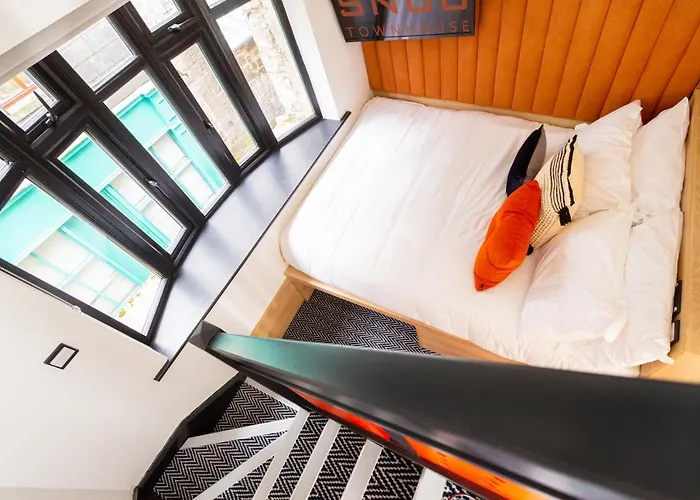 The Snug Townhouse Hotel 3*