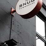The Snug Townhouse فندق غالواي